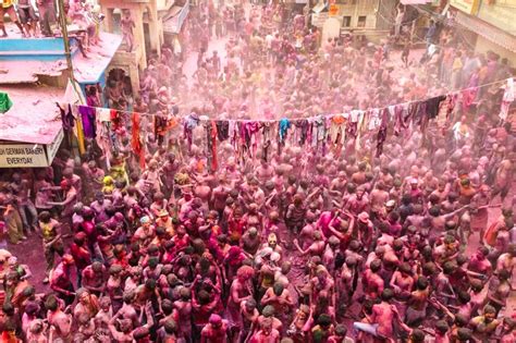 Must Read Guide For The 2024 Holi Festival In Pushkar Where And Wander