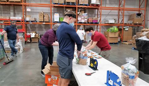 We could not do what we do without the hundreds of generous individuals who give us the gift of time every this is to ensure the greater vancouver food bank can continue to operate at a level that meets the needs in our communities. Food Bank Needs Volunteers | Healthy volunteers are needed ...