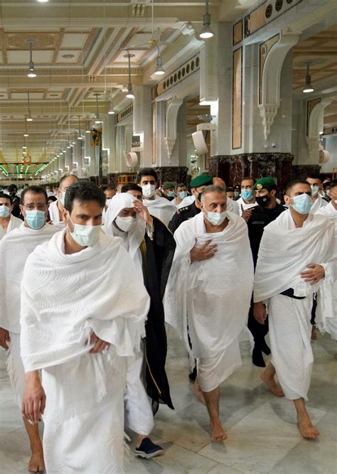 نسعى لأن يكون العراق عامل جذب للاستثمار. رئيس مجلس الوزراء السيد مصطفى الكاظمي والوفد المرافق له ...