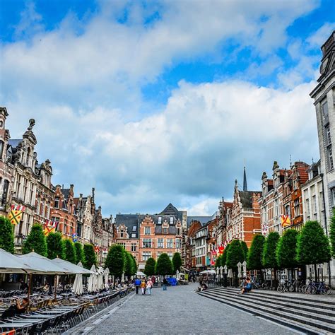 Old Market Square Louvain Ce Quil Faut Savoir Pour Votre Visite