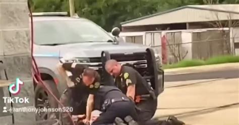 3 Arkansas Officers Suspended After Video Captures Beating News Newscenter1tv