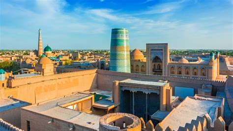 Each corner of uzbekistan attracts with its features. tchan-kala-walled-inner-town-of-the-city-of-khiva-uzbekistan-1920x1080 - Ilio