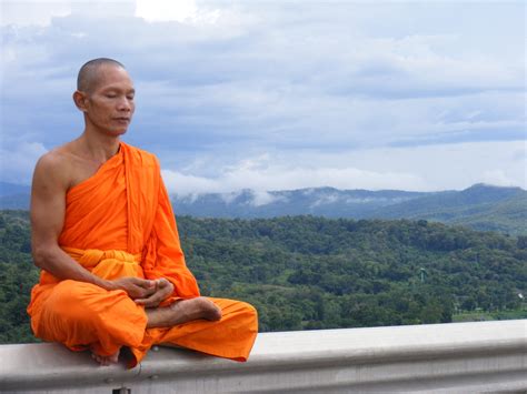 Buddhist meditation - Wikipedia