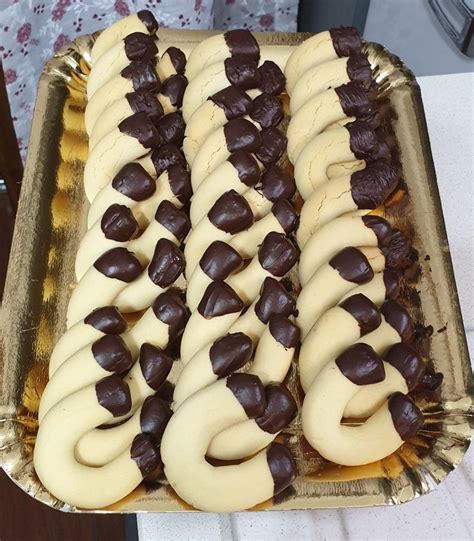 Infornare a 160 gradi per 10 minuti deve essere molto chiaro l'impasto non oscurirsi. Ferri di cavallo nel 2020 | Ferri di cavallo, Ferro, Bimby