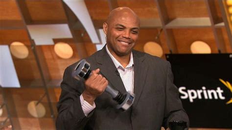 here is a video of charles barkley using a shake weight in extremely slow motion