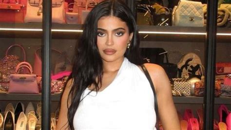 Kylie Jenner Slammed For Flaunting Her Wealth As She Shows Off Designer Closet Flipboard
