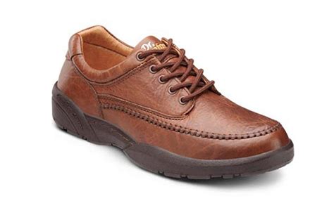 The Best Comfy Walking Shoes For Men According To Podiatrists Travel