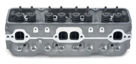 Swap Meet Guide To Small Block Chevy Cylinder Head Id In 2020