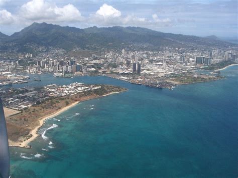 The islands are packed with tropical foliage, golden beaches and volcanoes, which you can explore with a guided tour. Hawaii Travel and Weather » Downtown Honolulu