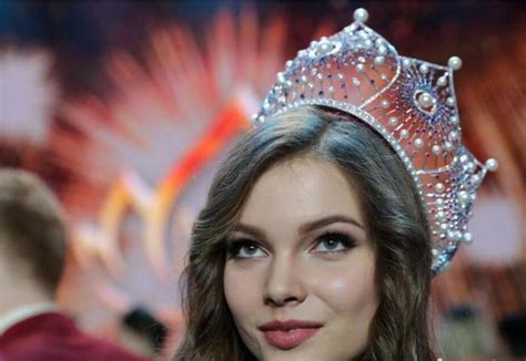 2018俄罗斯小姐出炉 头戴桂冠美如真人芭比 河南文化网