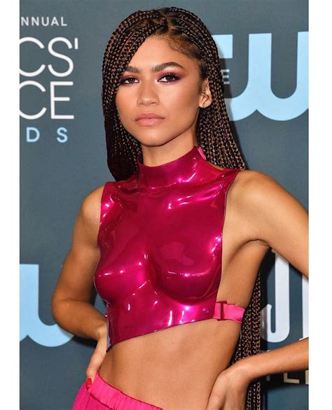 Before being famous, zendaya had started his career in fashion. Zendaya: Age, Wiki, Photos, and Biography | FilmiFeed