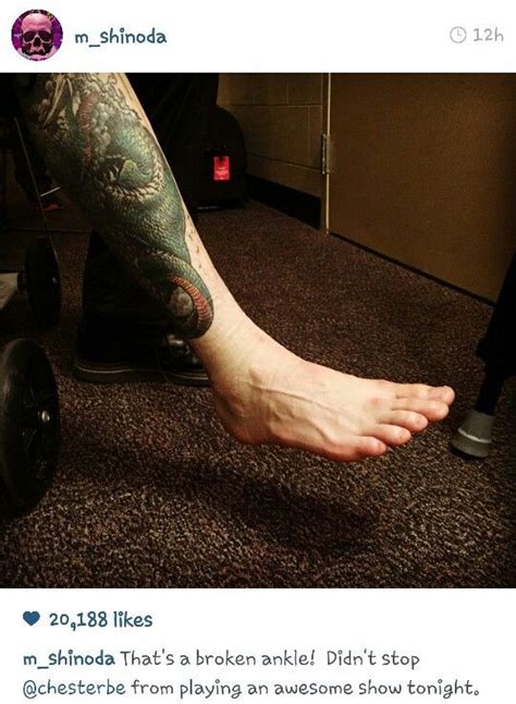 Chester Benningtons Feet