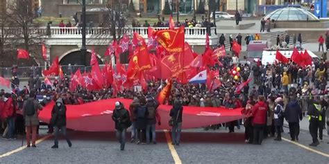 Russian Communists Mark Revolution Anniversary Myanmar International Tv