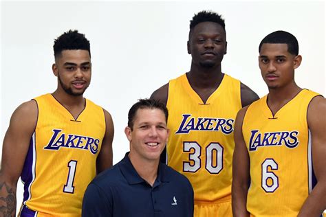 Explore the nba los angeles lakers player roster for the current basketball season. The Silver Screen and Roll 2016-2017 Lakers season preview ...