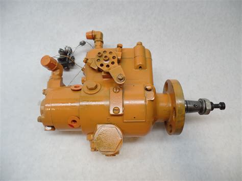 R F Engine Case Cs Case 207 Injector Pump Rebuilt Sn Afi051900