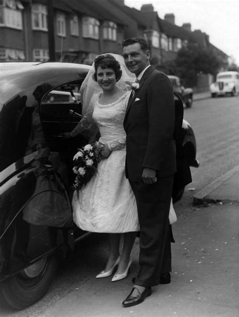 Nothing Like A Foofy Tea Length Dress 60 Adorable Real Vintage Wedding Photos From The 60s