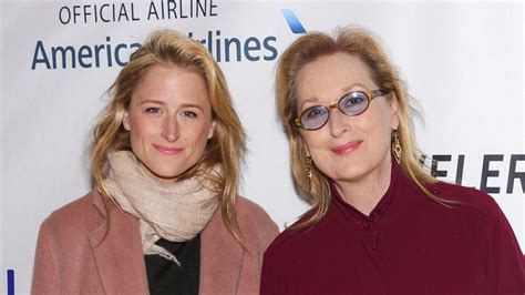 meryl streep just gave her first interview about becoming a grandma ph
