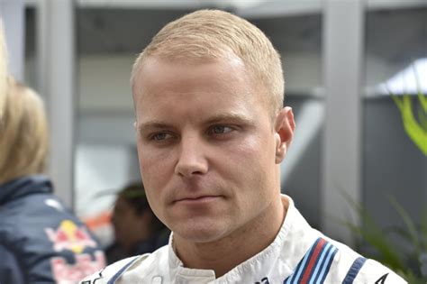 Angry valtteri bottas gives antonio giovinazzi the finger (youtu.be). Chi è Valtteri Bottas, il nuovo pilota Mercedes