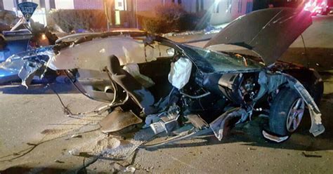 Man Fleeing Police Survives Crash After Car Splits In Half In Leominster Cbs Boston