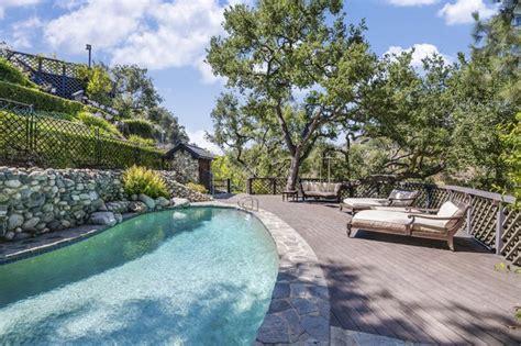 Brooke Shields Sells Pacific Palisades Home Of 25 Years