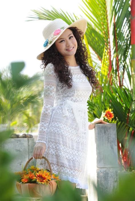 Myanmar Cute Model Wutt Hmone Shwe Yi With Beautiful White Dress