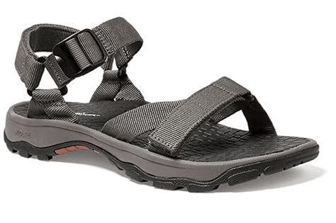The 15 Most Comfortable Hiking Sandals For Men And Women Chattersource