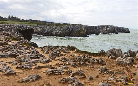 Playa De Guadamía Situada En Llames De Pría En El Concejo De Llanes Asturias