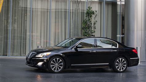 Interested to see how the 2012 hyundai genesis ranks against similar cars in terms of key attributes? 2012 Hyundai Genesis 5.0L R-Spec Black SideView | Hyundai ...