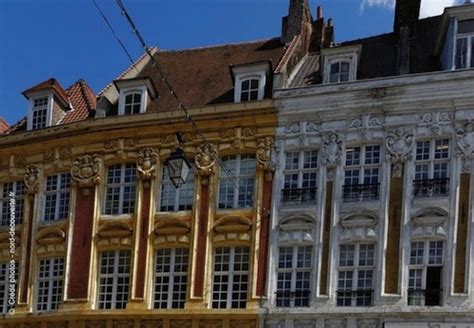 Les Curiosités De La Rue Grande Chaussée Vieux Lille