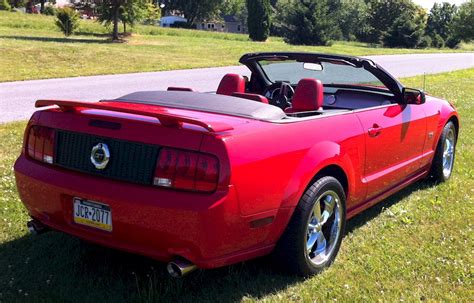 Torch Red 2005 Ford Mustang Gt Convertible