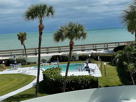 Vero Beach condo rental - Darien, CT Patch