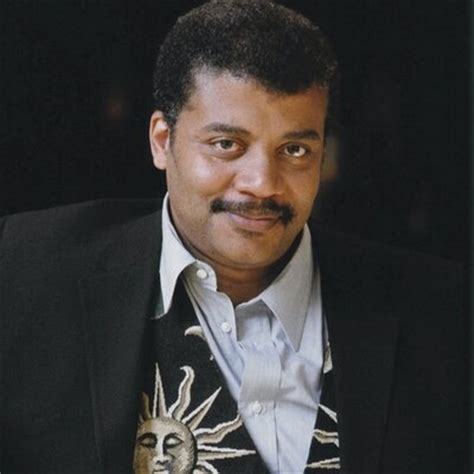 Neil degrasse tyson is an astrophysicist who does scholarly research but also can explain cosmology to the average person. Neil deGrasse Tyson - Science - The Shorty Awards