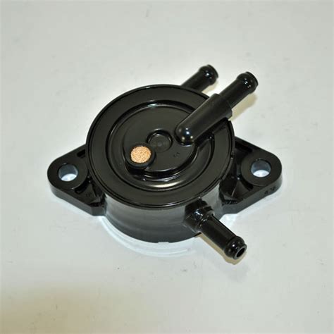 Dieselscan™ is a john deere fuel sampling program to help you monitor the quality of your fuel check the grade of fuel being used before troubleshooting for low power complaints in cold weather. John Deere Fuel Pump - MIU10913