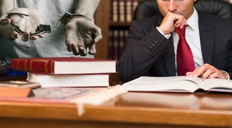 4 keys to find the best criminal defense lawyer conservative edge