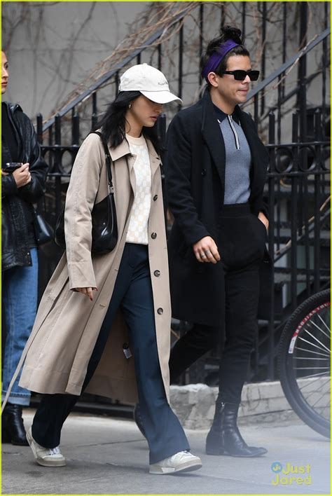 Camila Mendes Rudy Mancuso Hit Up Nyc With Friends For New York Fashion Week Photo