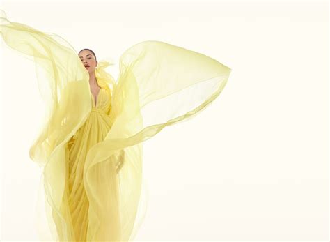Adriana Lima Returns To Victorias Secret For New Fragrance Campaign