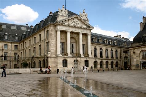 Palace of the dukes of burgundy. Palace of the Dukes of Burgundy - Palace in Burgundy ...