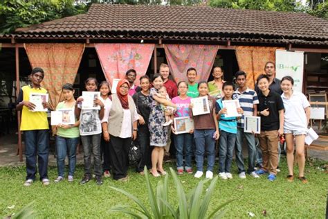 About 49 of laboratory in kuala lumpur. Batik for HIV Children - myBatik Kuala Lumpur