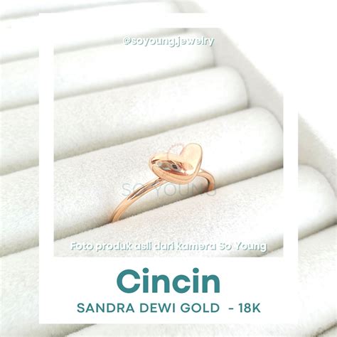 Jual Cincin Sandra Dewi Gold Valentine Series Ri200208 Kadar 18k Shopee Indonesia