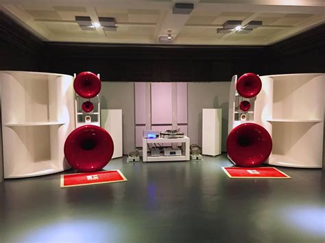 Mono And Stereo High End Audio Magazine Cessaro Horn Speakers System