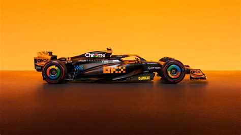 Mclaren Unveils Stealth Mode Livery For Singapore And Japan Races