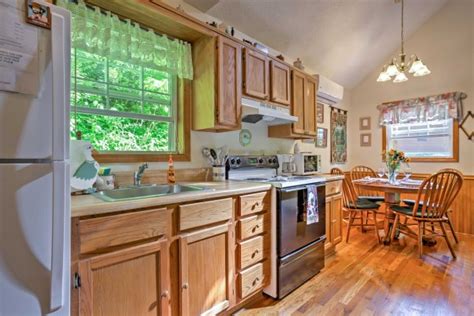 A garden is available at this cabin. Maggie Valley Vacation Rental | Honeymoon Cabins | Maggie ...