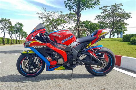 Welcome to the fam tyler 'ninja' blevins, time for red bull rise till dawn! Kawasaki Ninja ZX-10R lên tem 2 màu Đỏ Xanh của Biker Đồng ...