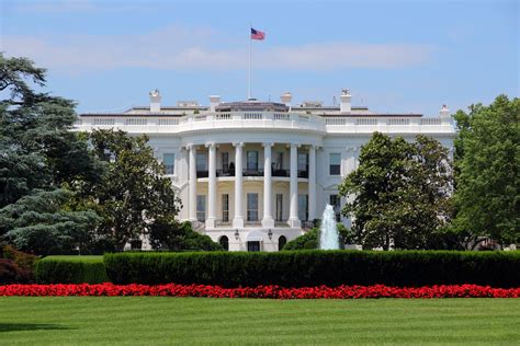 Visite à La Maison Blanche Pour Halloween 2022 - La Maison Blanche se met au Vert