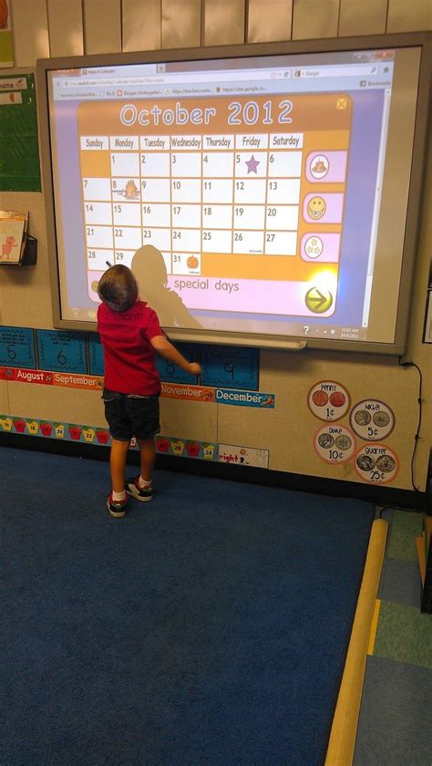 Free Smartboard Calendar Kindergarten A11
