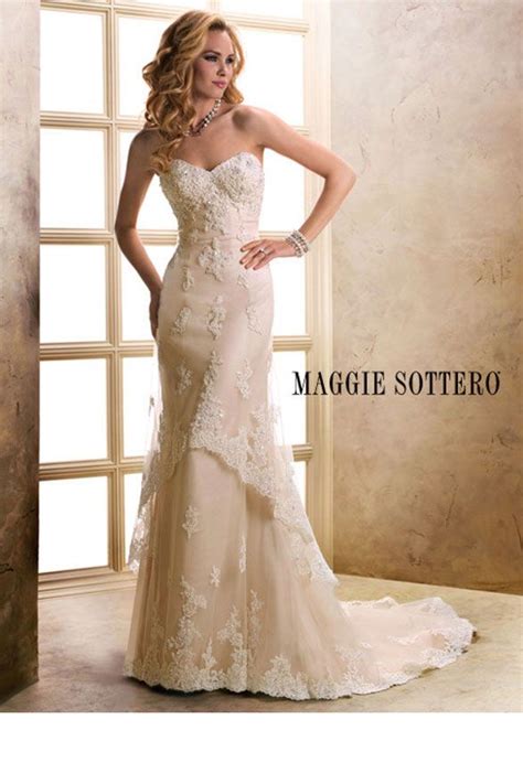 Organza hingegen ist mit airbrush mehr als einfach #hochzeit #hochzeitskleid pic.twitter.com/kov3s9fku8. Maggie Sottero 03 | Cecile | Sweetheart wedding dress ...