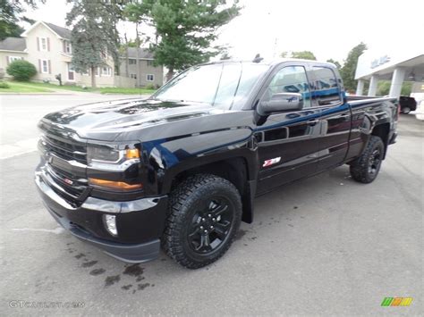 2019 Black Chevrolet Silverado Ld Lt Z71 Double Cab 4x4 Midnight