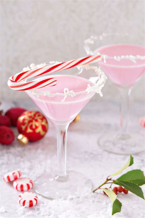 22 best christmas cocktails for your holiday mix that drink