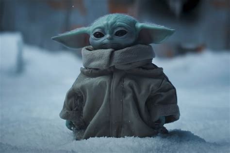 Baby Yoda Is Back In The Mandalorian Season 2 Trailer Watch Perez