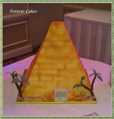 Pyramid Wedding Cake Wedding Cakes Wedding Disney